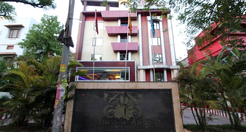 Aura De Asia, New Delhi 1